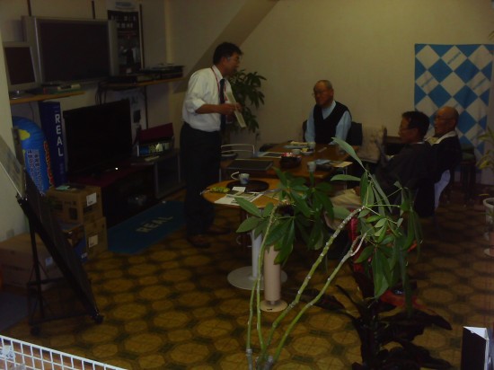 PICT0122 太陽光発電の講習会
