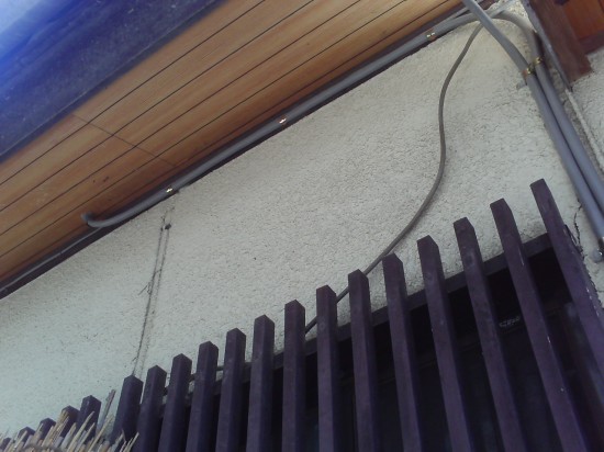 PICT0193 引込み線、張替え作業